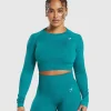 Adapt Fleck Seamless Long Sleeve Crop Top