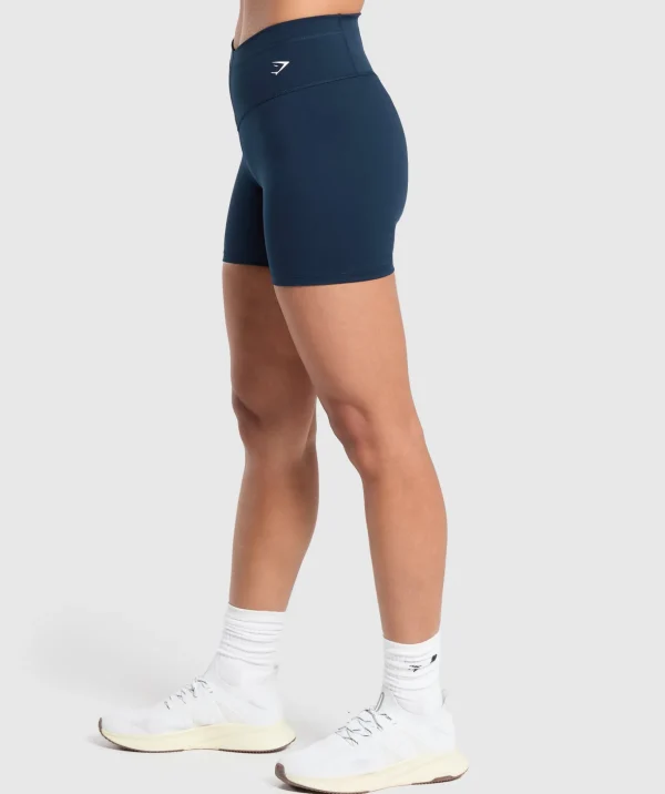 Everyday Front V Waistband Shorts