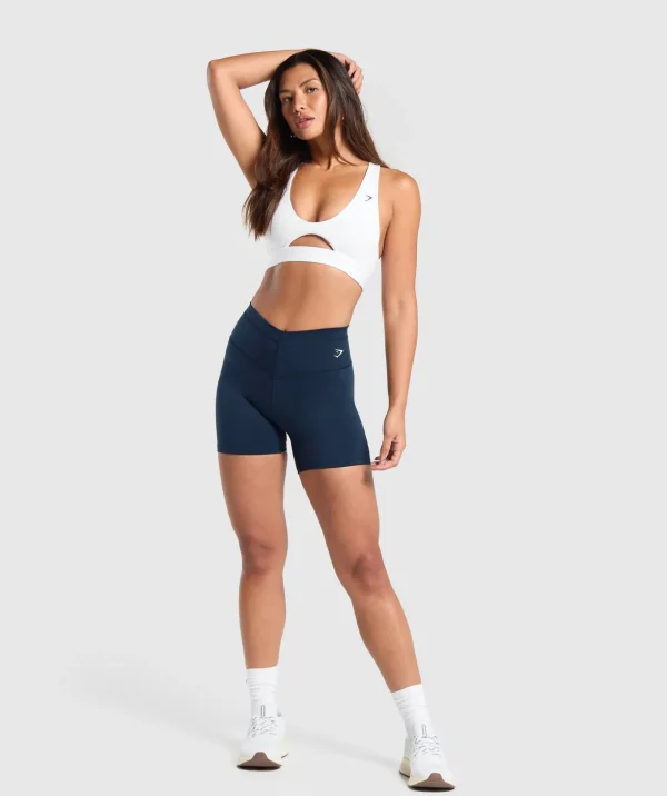 Everyday Front V Waistband Shorts