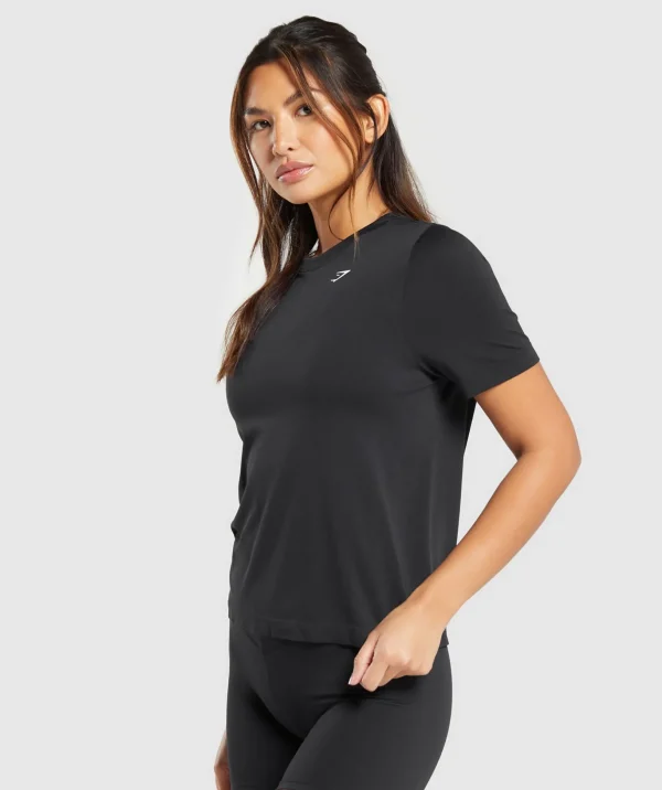 Everyday Seamless T-Shirt