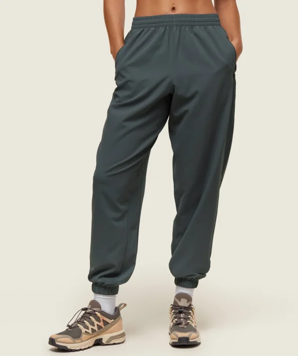 everywear Lightweight Pants