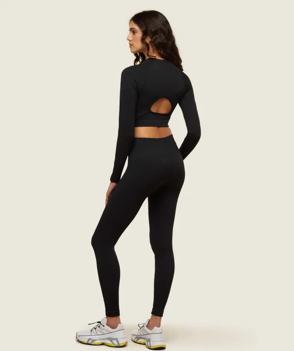 everywear Seamless Long Sleeve Crop Top