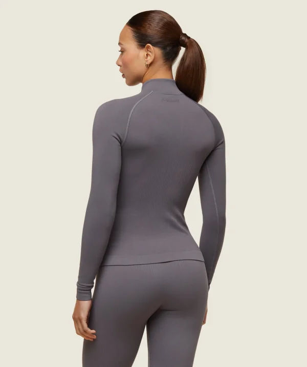 everywear Seamless Turtleneck