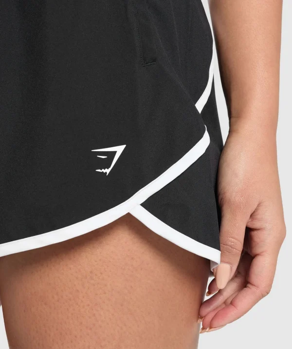 Training Contrast Loose Shorts 2.5"