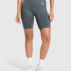 Vital Seamless 7 inch Shorts