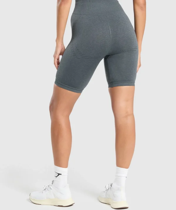 Vital Seamless 7 inch Shorts