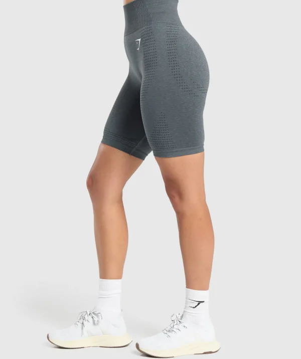 Vital Seamless 7 inch Shorts