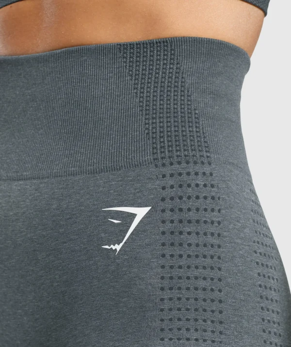 Vital Seamless 7 inch Shorts